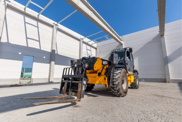 Plant-Hire-Near-me-in-hull